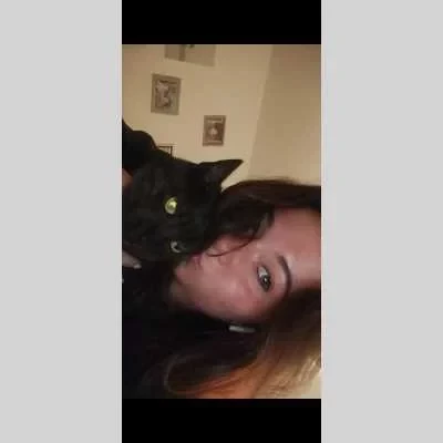 Charlotte, babysitter à Les Loges en Josas