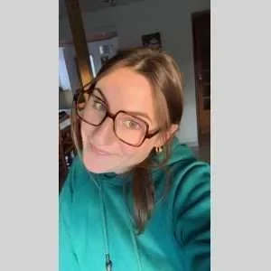 Anaïs, babysitter à Bourgvallees