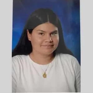 Chloé, babysitter à Jouy le Moutier