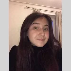 Océane, babysitter à Saint Martin de Valgalgues