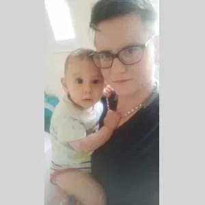 Prescilla , babysitter à Melle