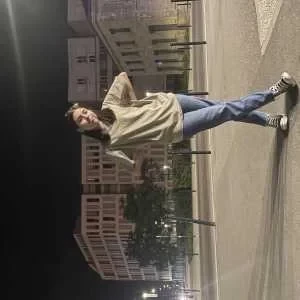 Kaïna, babysitter à Osny