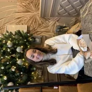 Albane, babysitter à Eysines