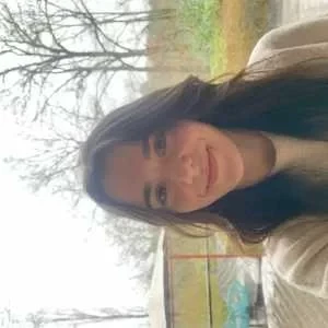 Julie, babysitter à Orvault