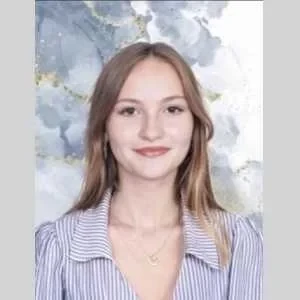 Noélie, babysitter à Mont Bernanchon