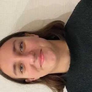  maelle, babysitter à Essarts en Bocage