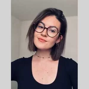 Emma, babysitter à Lievin