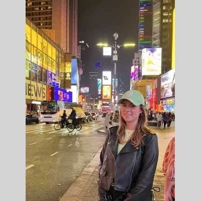 Jade, babysitter à Tours