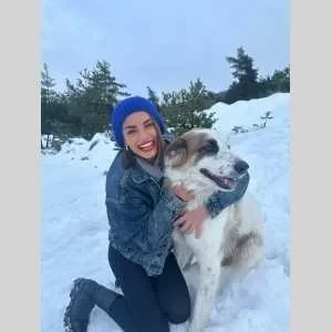 Jasmine, babysitter à Villeneuve Loubet