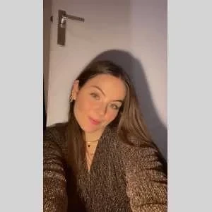 Aurélie, babysitter à Orange