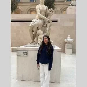 Roxana, babysitter à Issy les Moulineaux