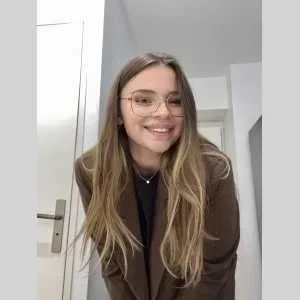 Berenice, babysitter à Antibes