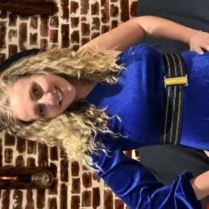 Margo, babysitter à Pavilly