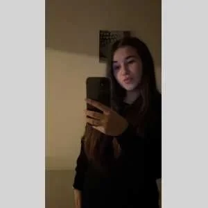 Madyson, babysitter à Cabrerolles