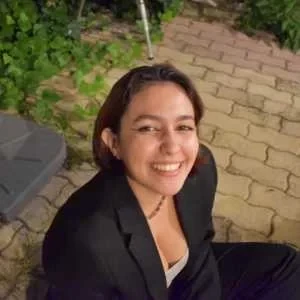 Hélène , babysitter à Jacou