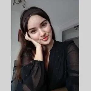 Mila, babysitter à Inzinzac Lochrist