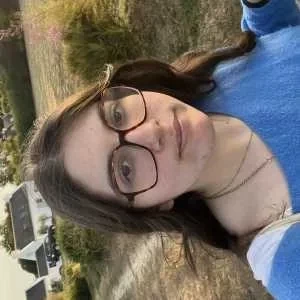 Fanny, babysitter à Caen