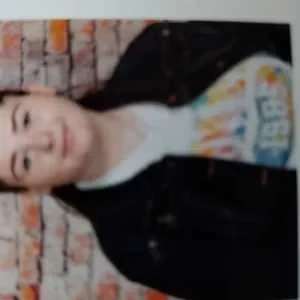 Valentine, babysitter à Fresnes Tilloloy