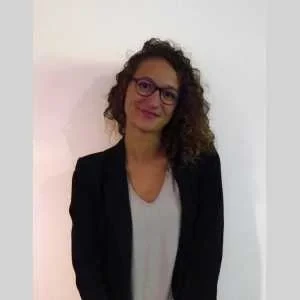 Julie, babysitter à Urrugne