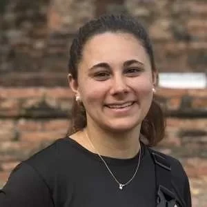 Naomie, babysitter à Troyes