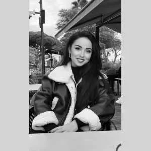 Kelly, babysitter à Six Fours les Plages