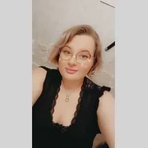 Jenifer, babysitter à Le Petit Quevilly