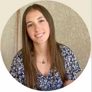 Jade, babysitter à Labastide de Levis