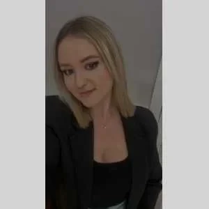 Emeline, babysitter à Meurchin