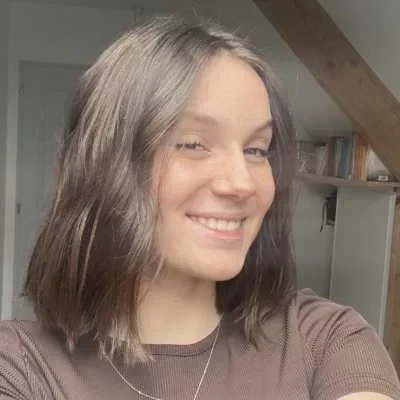 Méline, babysitter à Poitiers