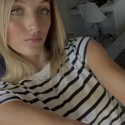 Chloé, babysitter à Bordeaux