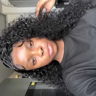 Sarah, babysitter à Montreuil