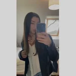 Alice , babysitter à Guerande