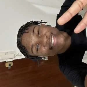 Honaick, babysitter à Houilles