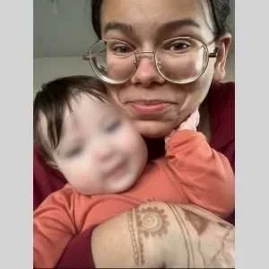 Nina, babysitter à Meyzieu