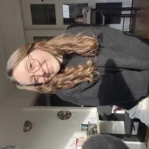 Elodie, babysitter à Chateauroux