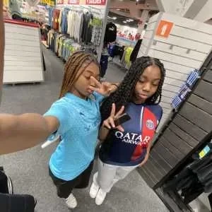 Typhanie, babysitter à Eragny