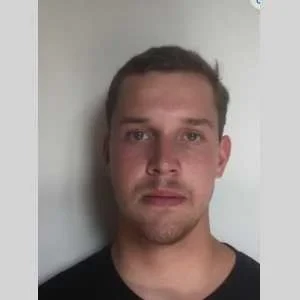 Nils, babysitter à Croissy