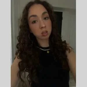 Katia , babysitter à Lyon