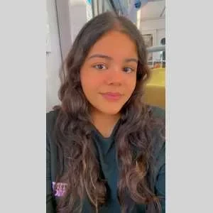 Sarah, babysitter à Bobigny