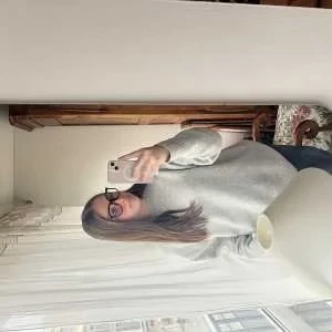 Anne, babysitter à Le Mans