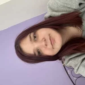 Lola, babysitter à Cheminot