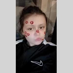 Lola, babysitter à Epernay