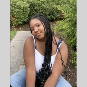 Céline, babysitter à Saint Maurice