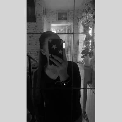 Lise, babysitter à Carmaux