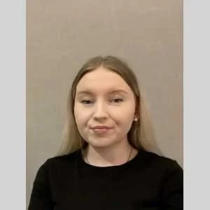 Pauline, babysitter à Ennery