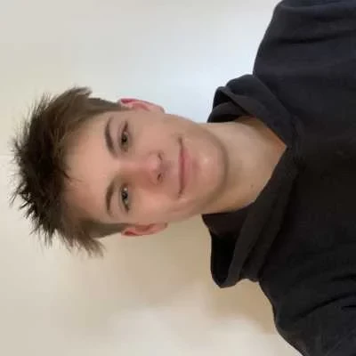 Zachary, babysitter à Oullins Pierre Benite