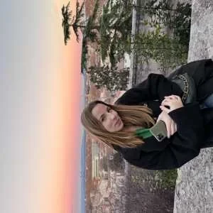 Elsa, babysitter à Roquemaure