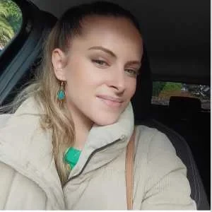 Audrey , babysitter à Saint Pol de Leon