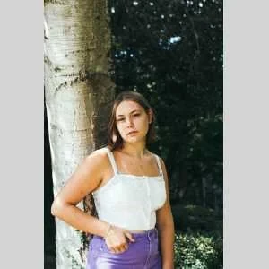 Léa, babysitter à Saint Leu la Foret