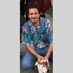 Valentin, babysitter à Marseille